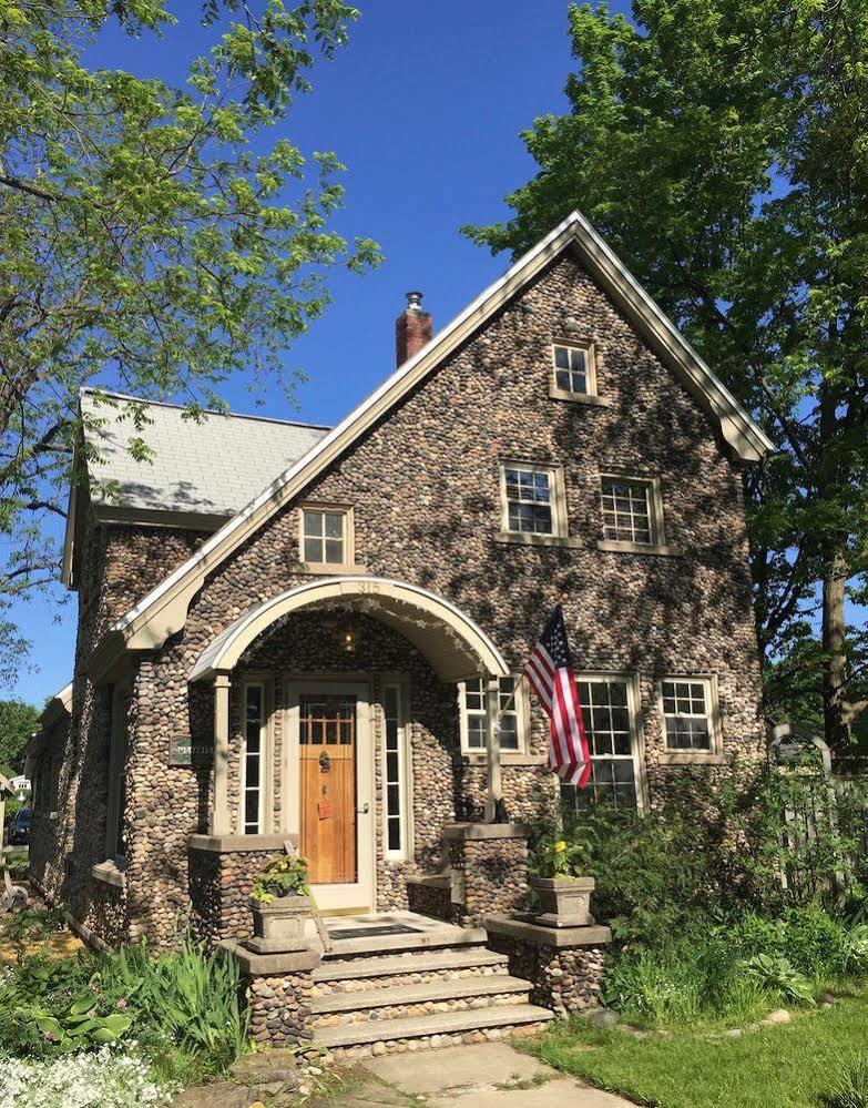 Aberdeen Stone Cottage B&B Traverse City Eksteriør billede